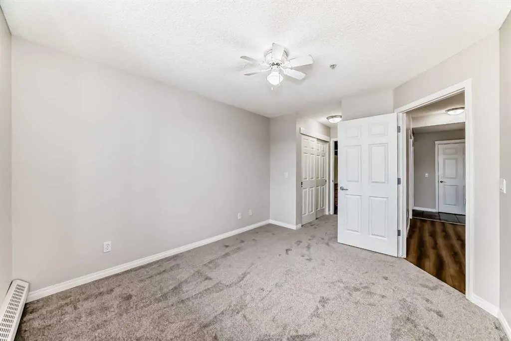 25 Prestwick Drive SE, #208