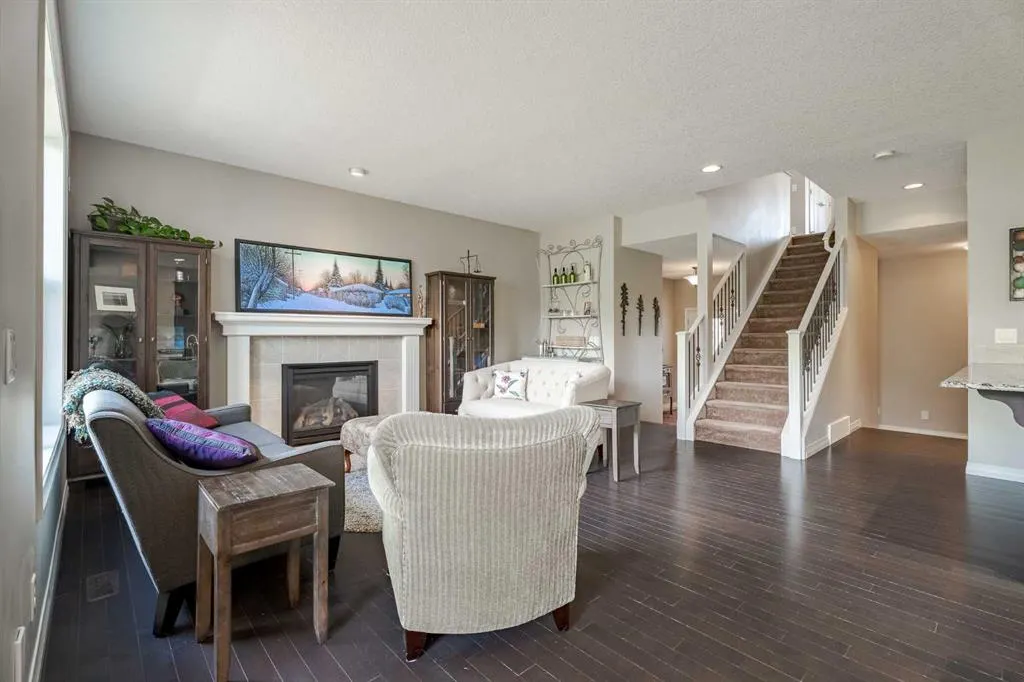 290 Chaparral Valley Terrace SE