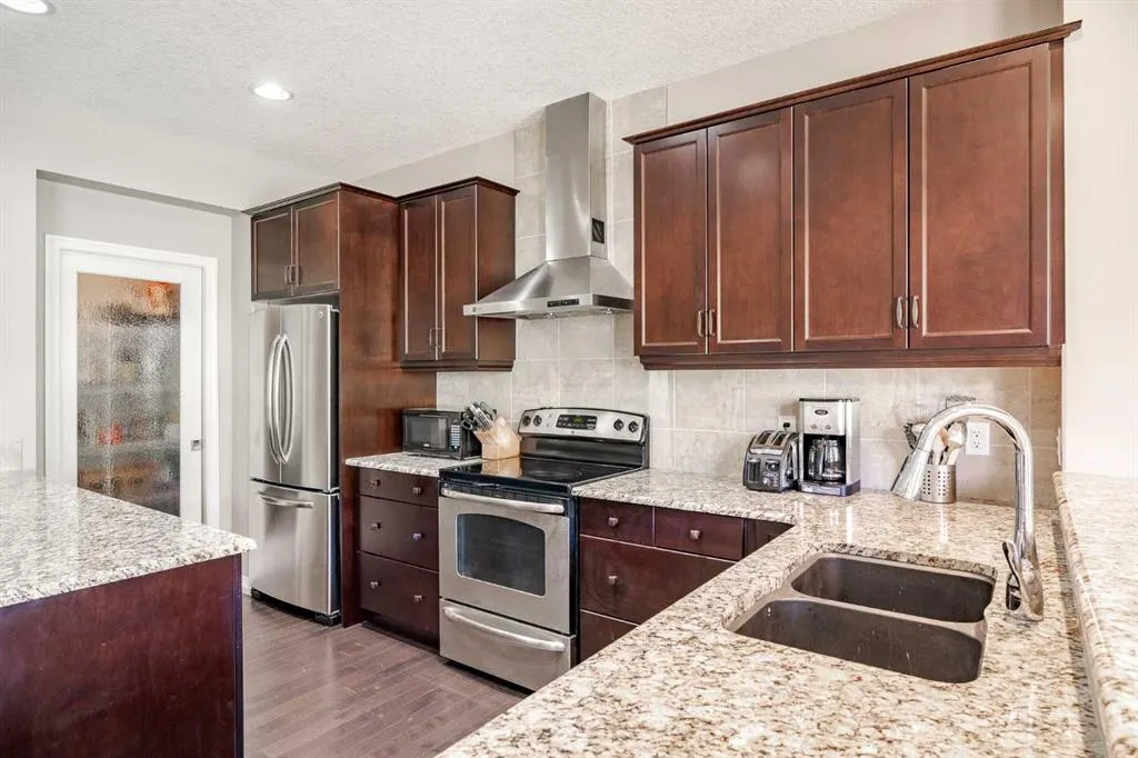 290 Chaparral Valley Terrace SE