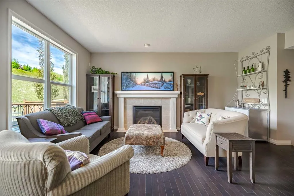 290 Chaparral Valley Terrace SE