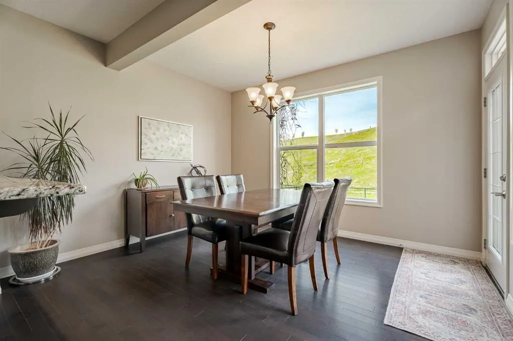 290 Chaparral Valley Terrace SE