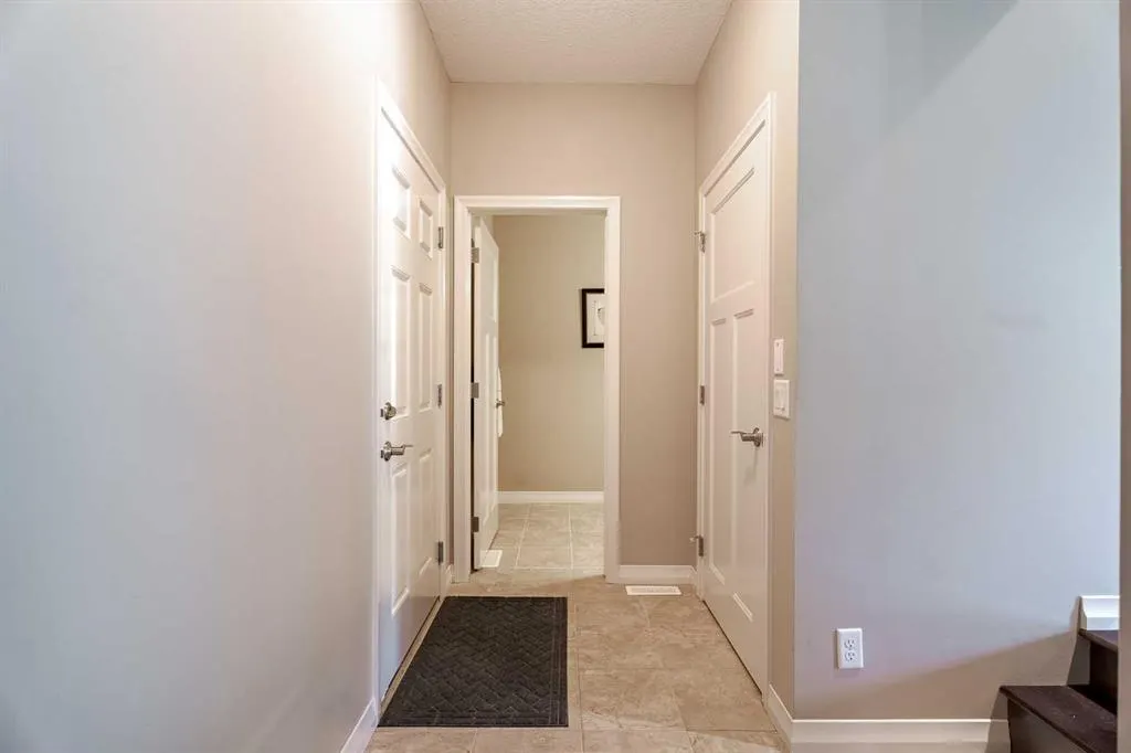290 Chaparral Valley Terrace SE