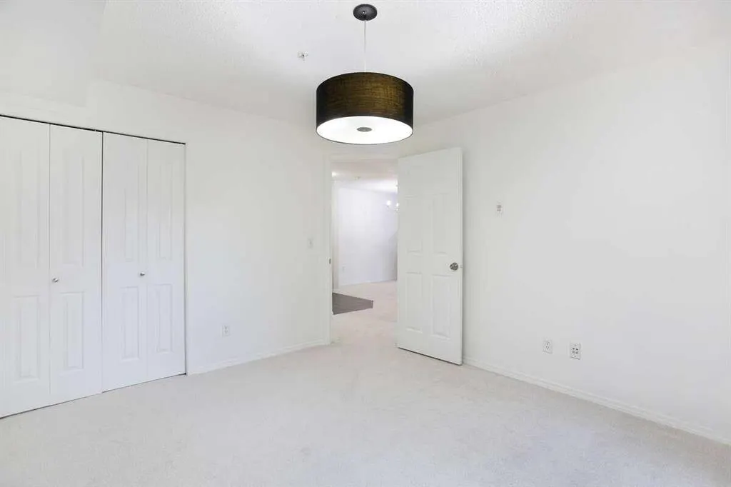 60 Panatella Street NW, #3105