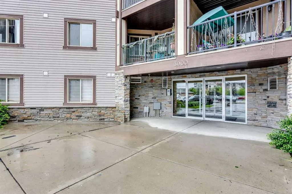 60 Panatella Street NW, #3105