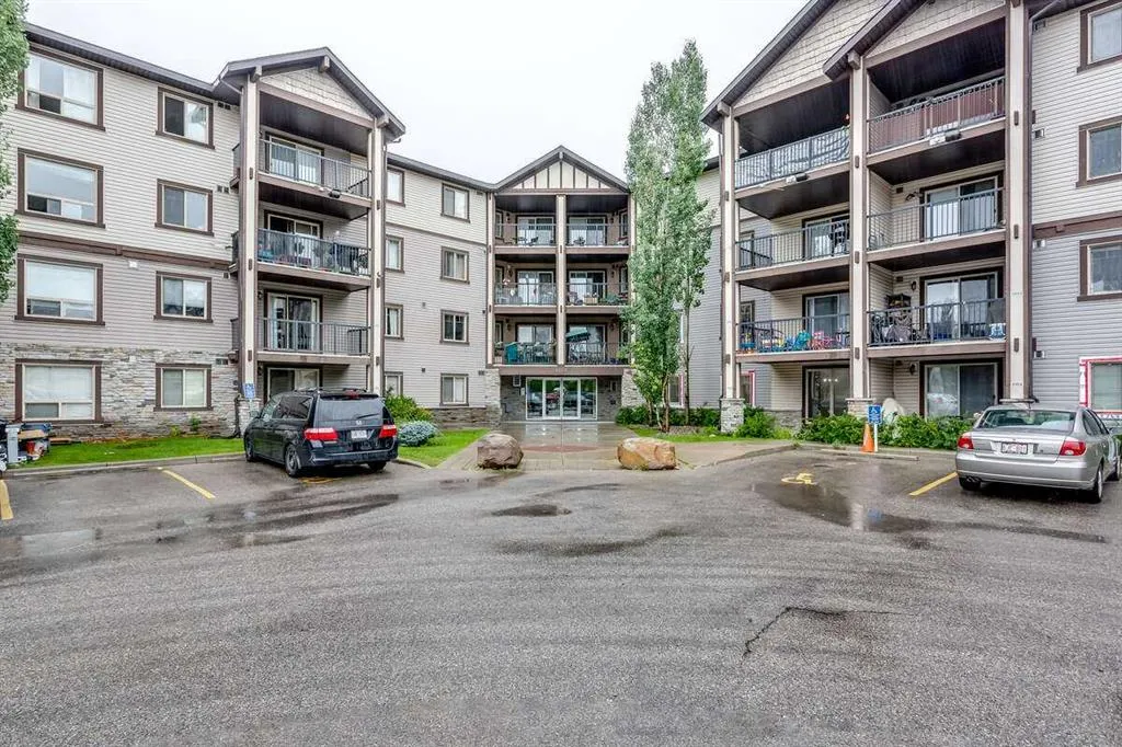 60 Panatella Street NW, #3105