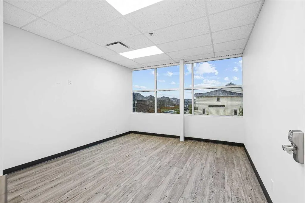 20 Saddlestone Drive NE, #202