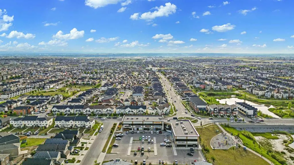 20 Saddlestone Drive NE, #202