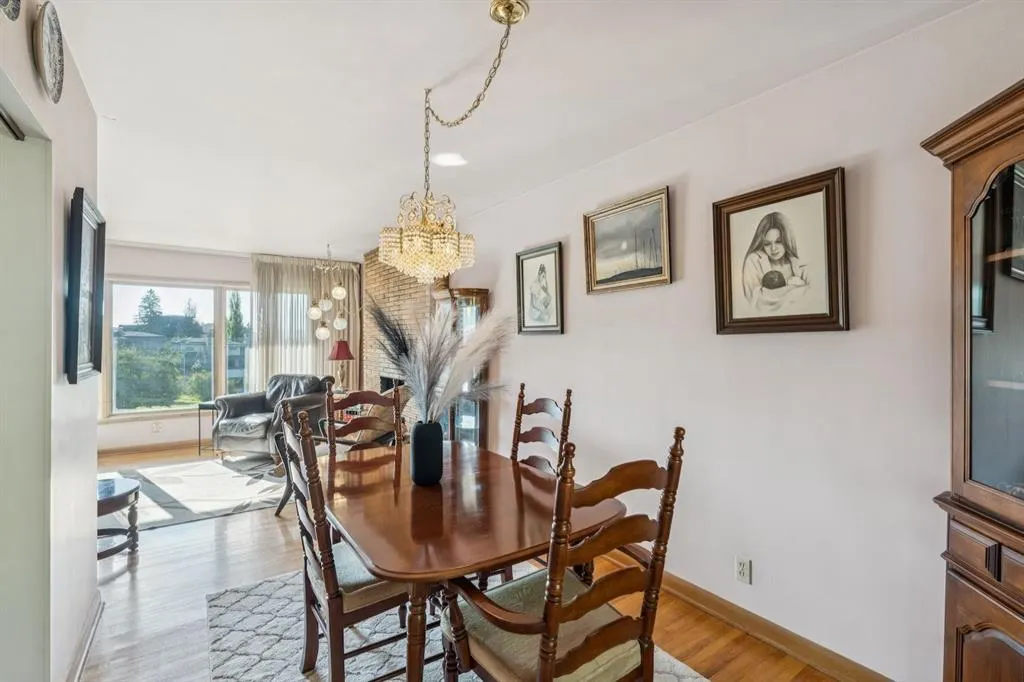 14 Hawthorne Crescent NW