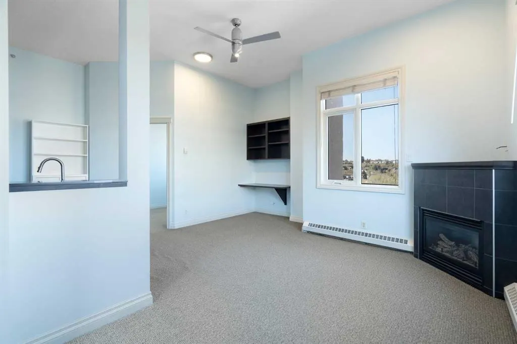 910 Centre Avenue NE, #633