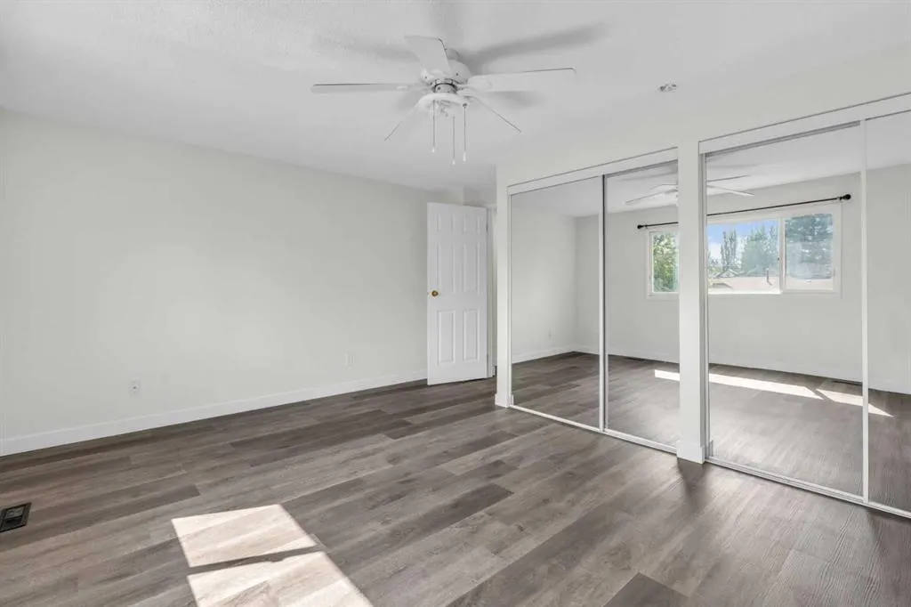 100 McKinley Road SE