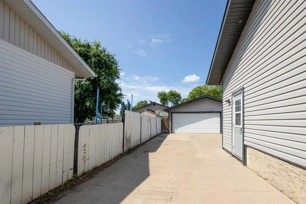 577 Beacon Hill Drive