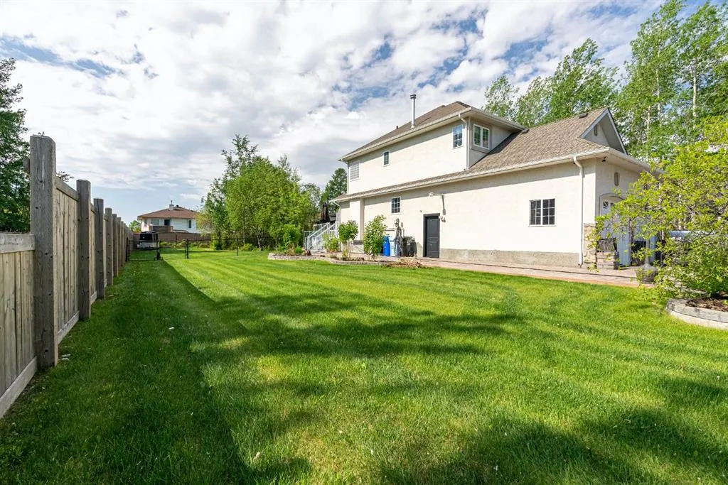 113 Wood Buffalo Way
