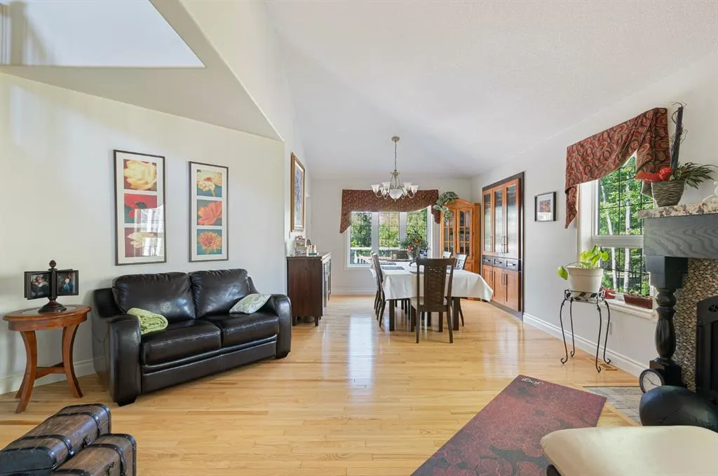113 Wood Buffalo Way