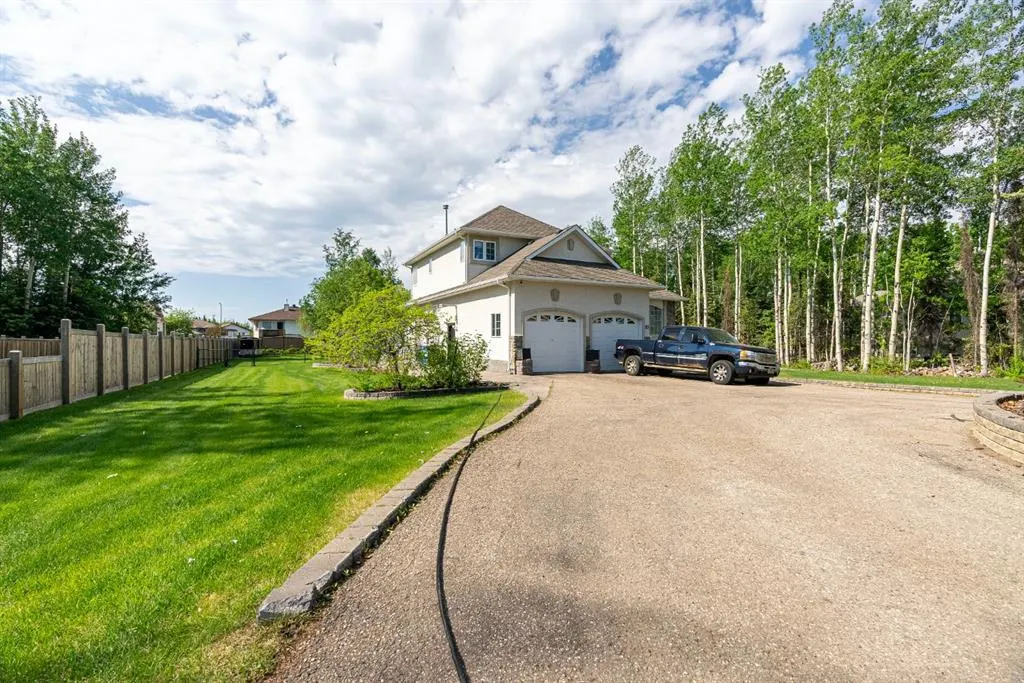 113 Wood Buffalo Way