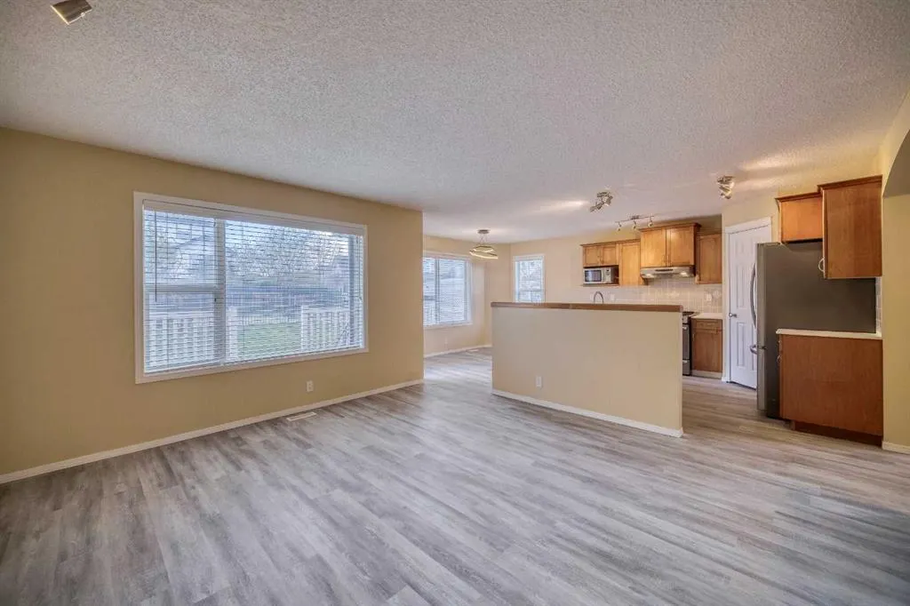 81 Evansmeade Circle NW