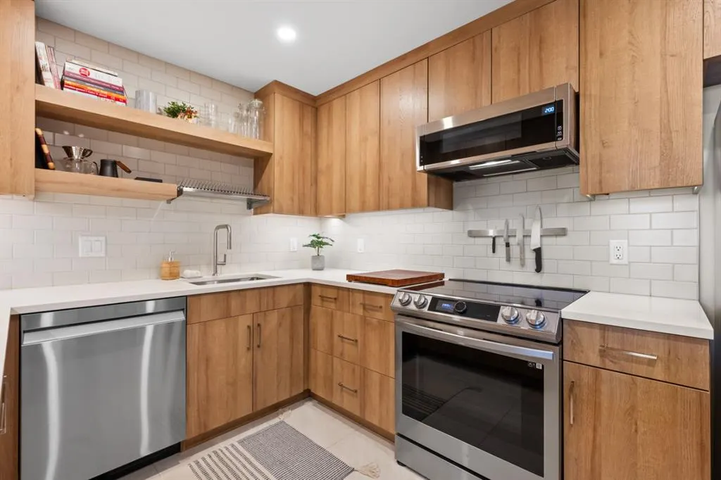 1505 8 Avenue NW, #418