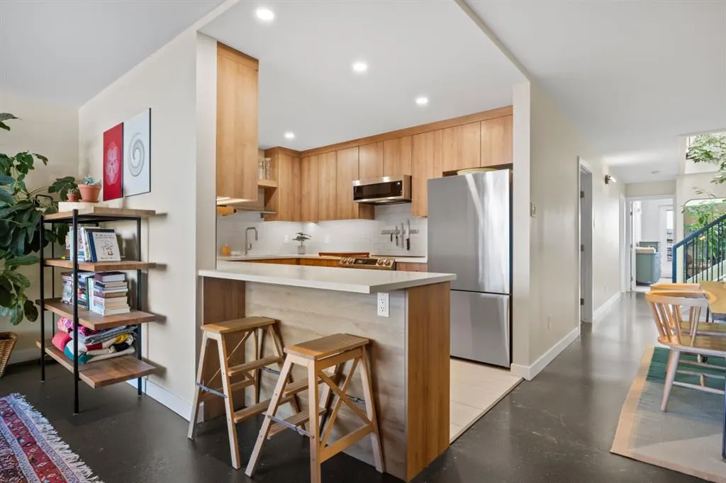 1505 8 Avenue NW, #418