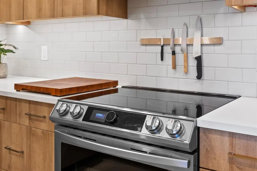 1505 8 Avenue NW, #418