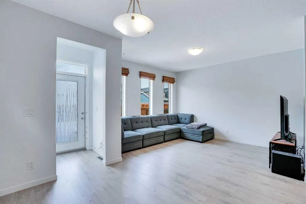 95 Seton Heath SE
