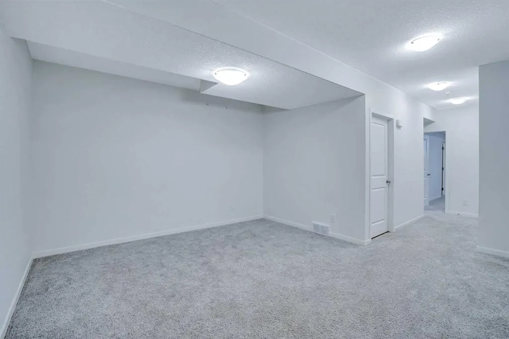 95 Seton Heath SE
