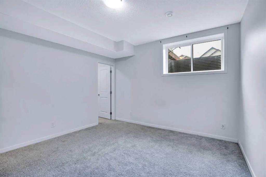 95 Seton Heath SE
