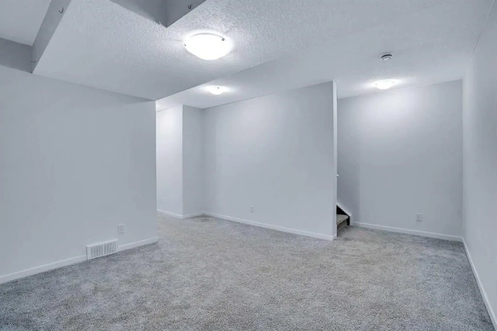 95 Seton Heath SE