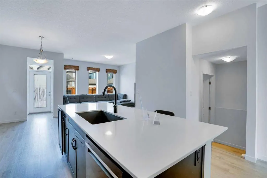 95 Seton Heath SE