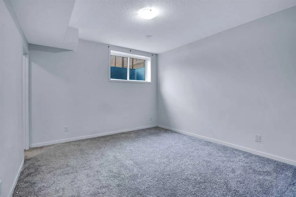 95 Seton Heath SE