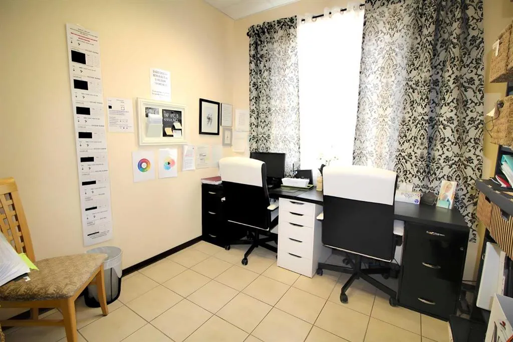 5021 Parkwood Road, #2