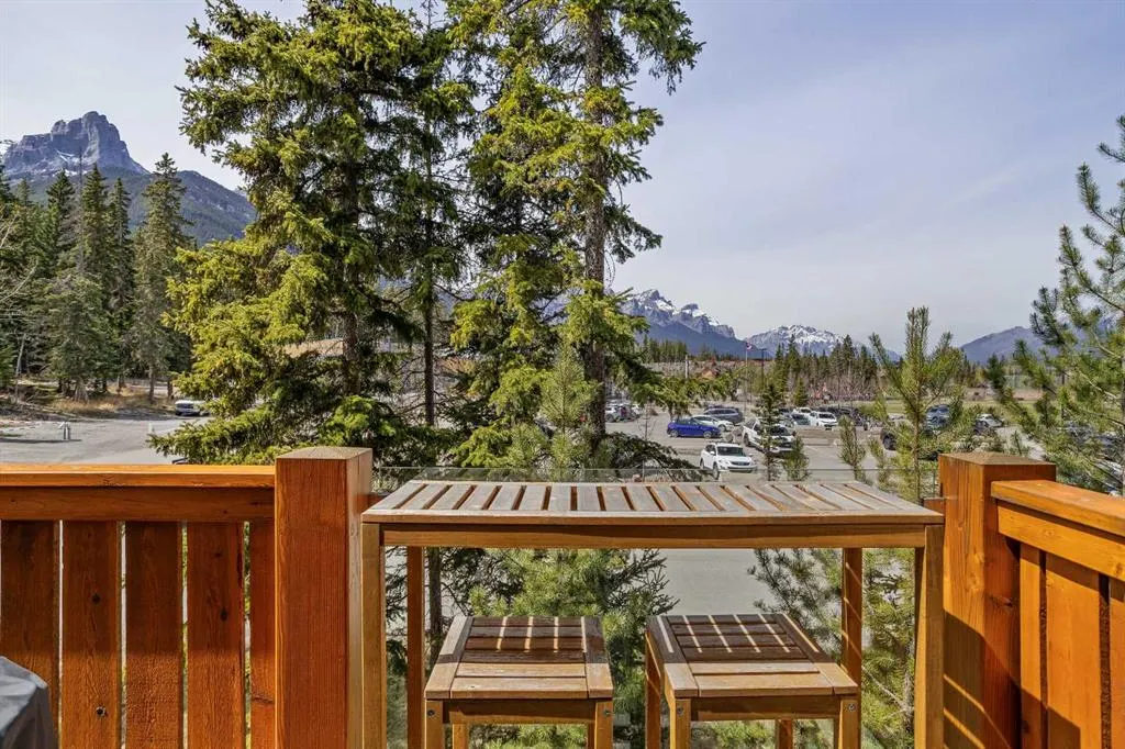3000J Stewart Creek Drive, #601