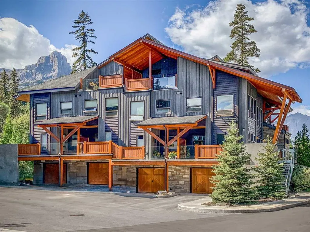 3000J Stewart Creek Drive, #601