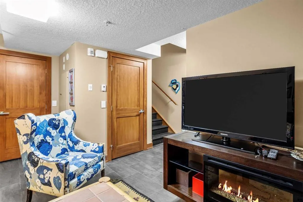 3000J Stewart Creek Drive, #601