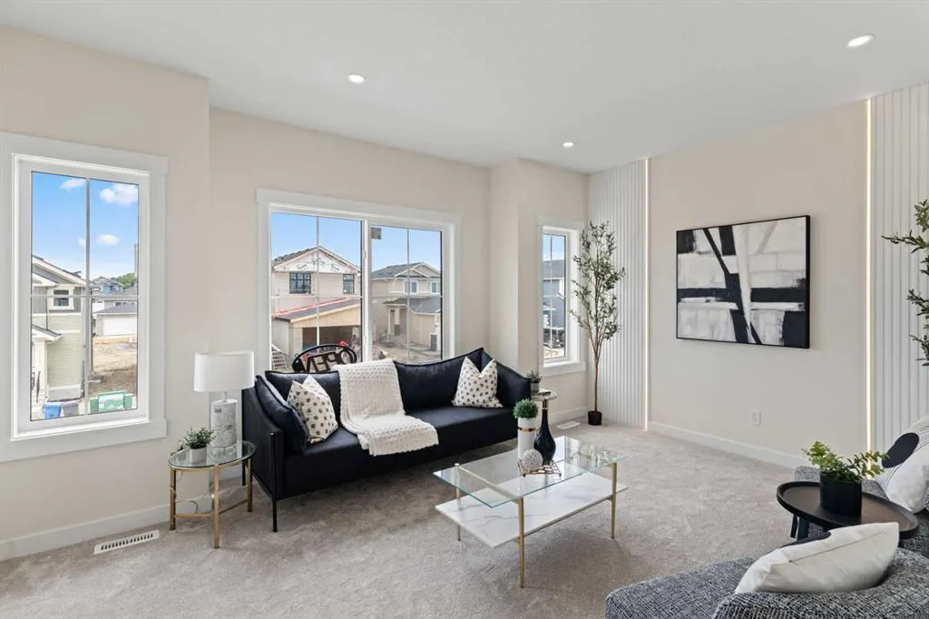 1176 Iron Ridge Avenue