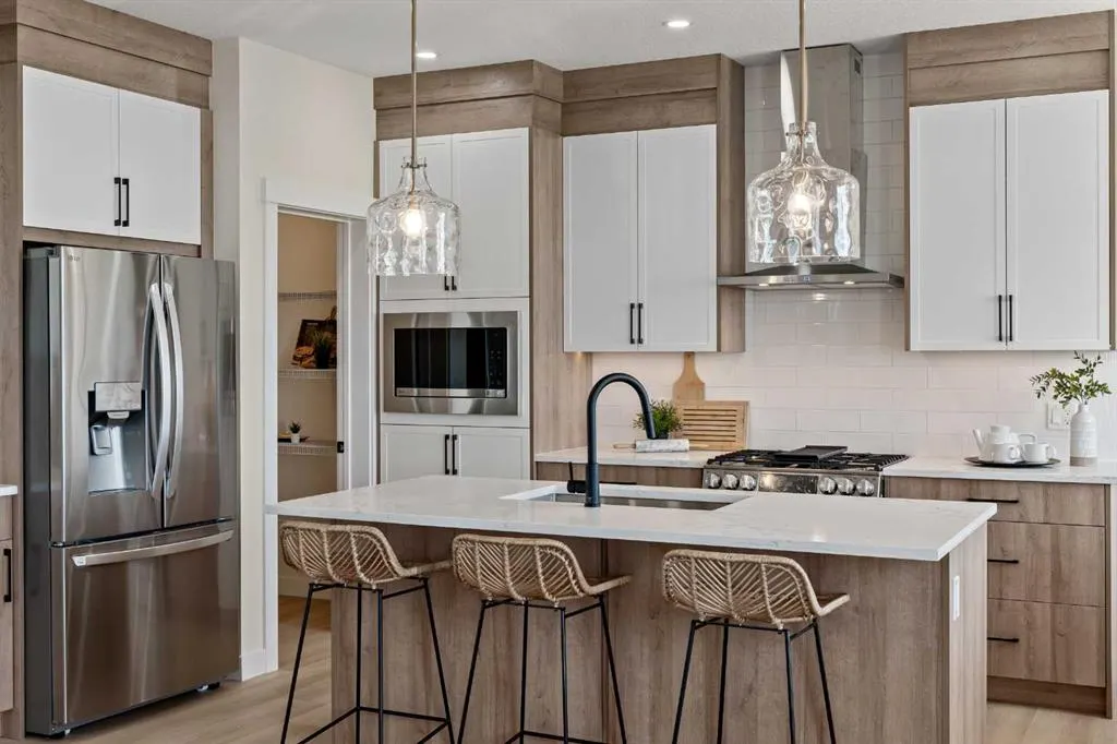 1176 Iron Ridge Avenue