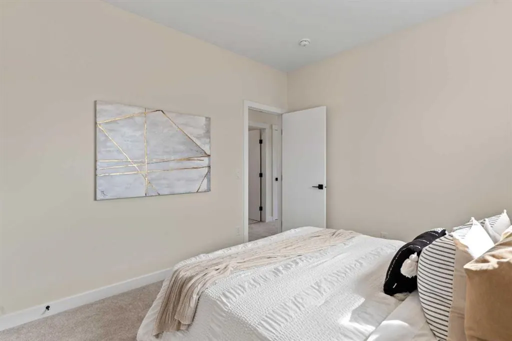 1176 Iron Ridge Avenue