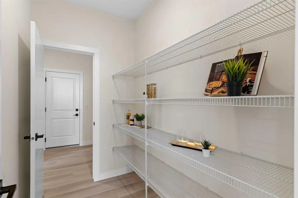 1176 Iron Ridge Avenue