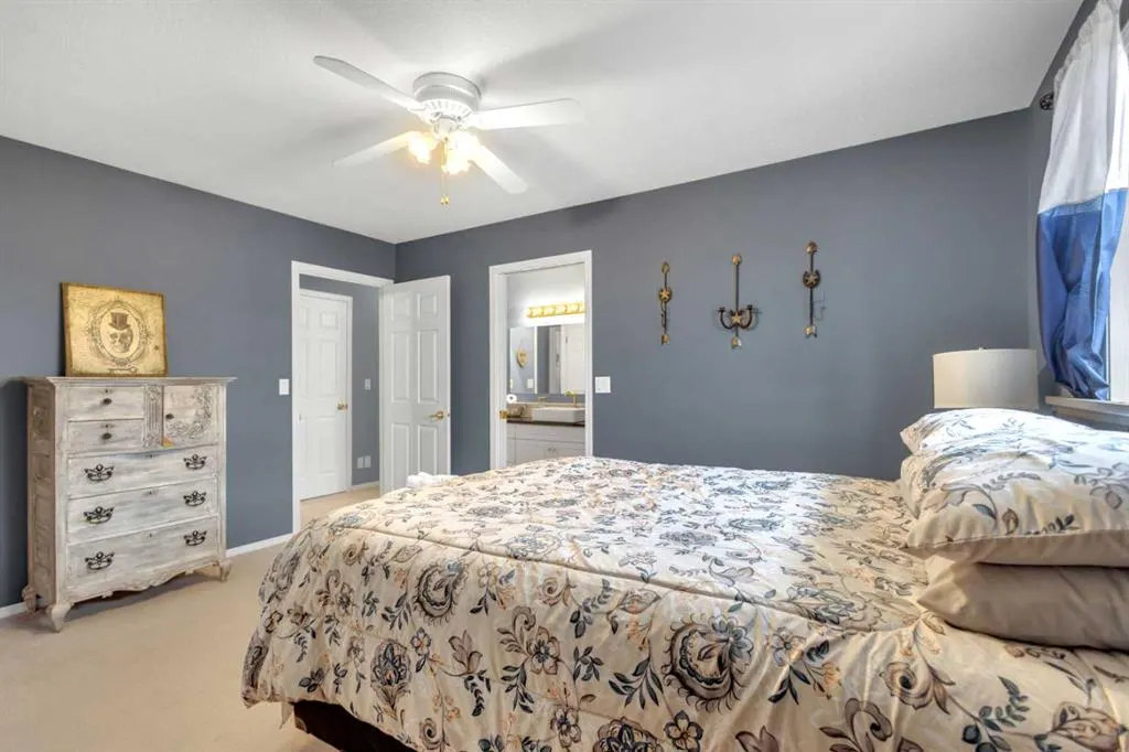 10 Willow Springs Crescent
