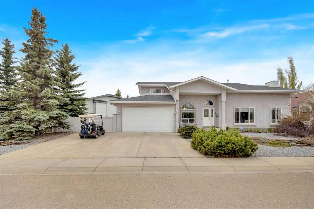 10 Willow Springs Crescent