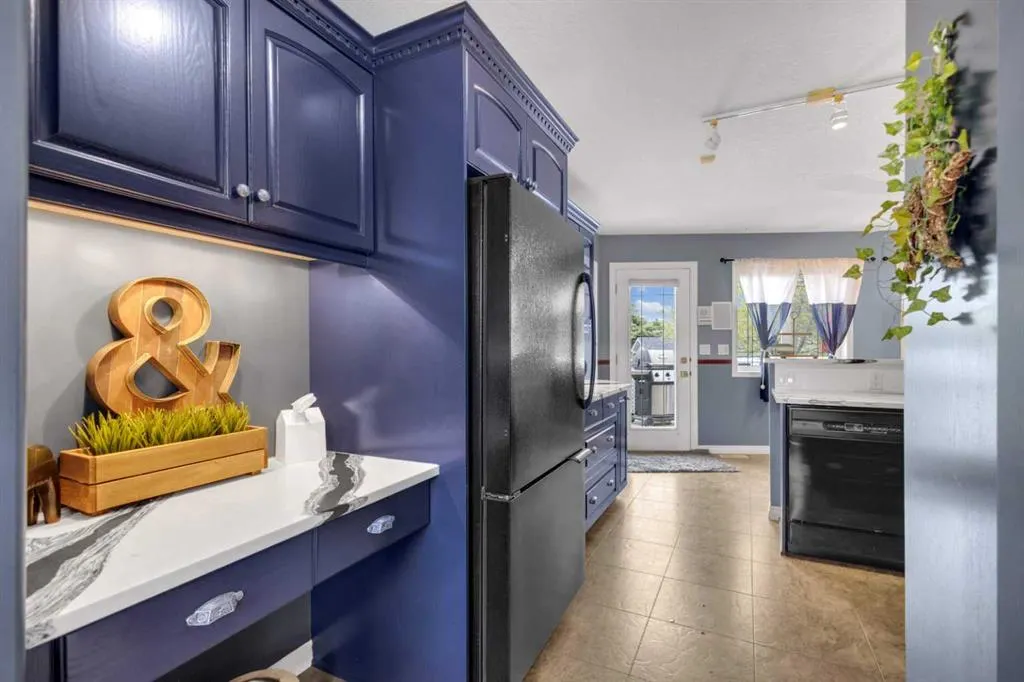 10 Willow Springs Crescent