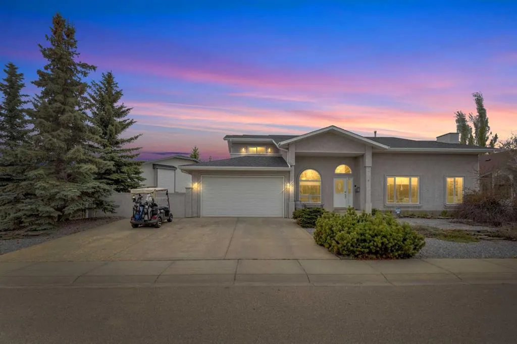 10 Willow Springs Crescent