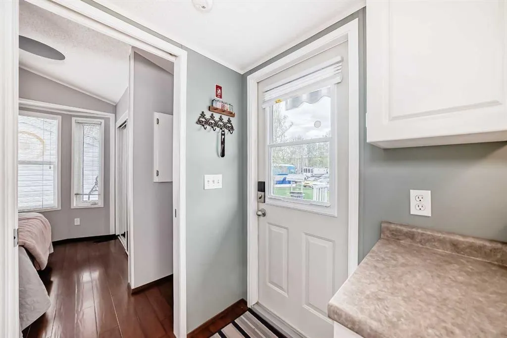 370165 79 Street E, #195