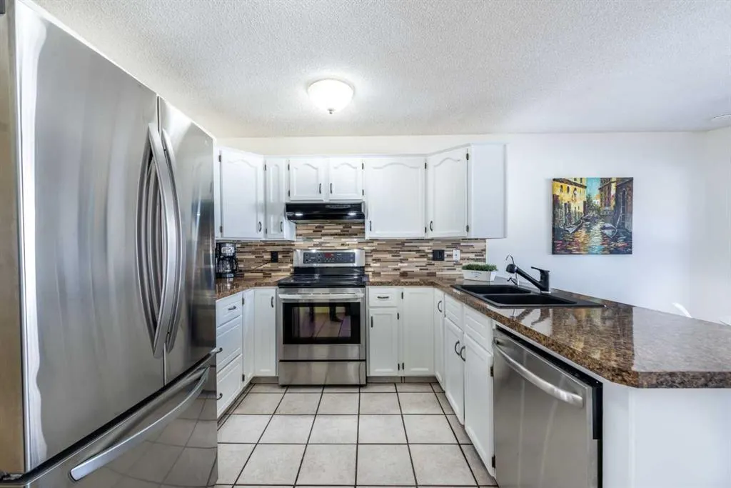 251 Douglas Woods Drive SE