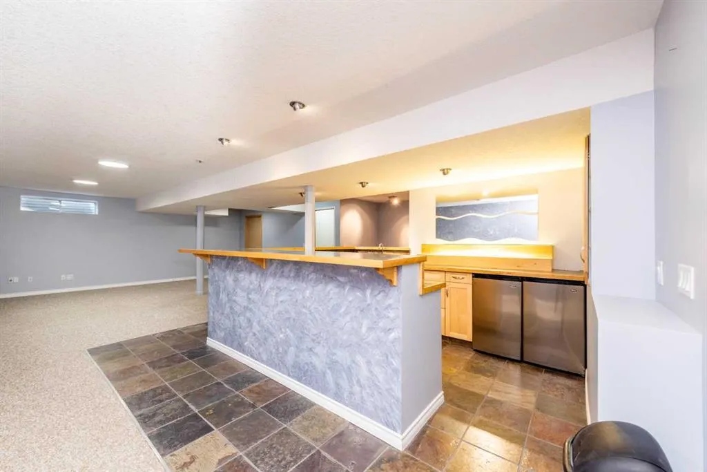 251 Douglas Woods Drive SE