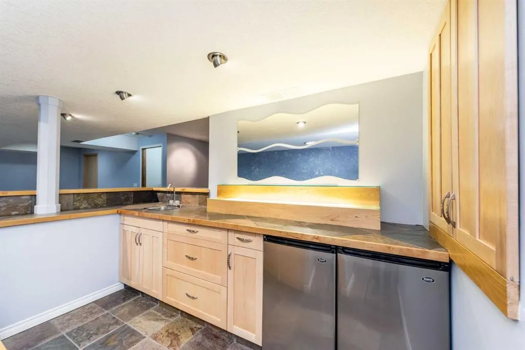 251 Douglas Woods Drive SE