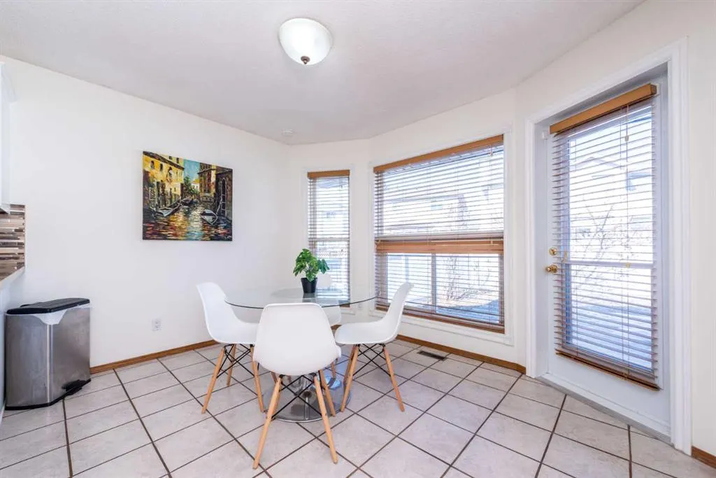 251 Douglas Woods Drive SE
