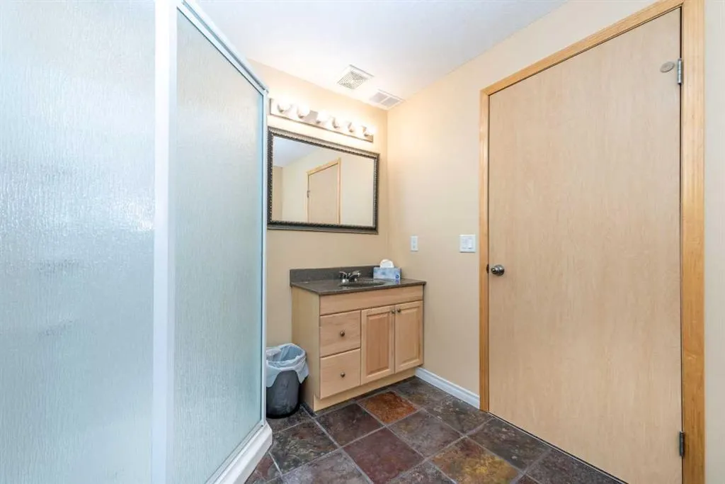 251 Douglas Woods Drive SE