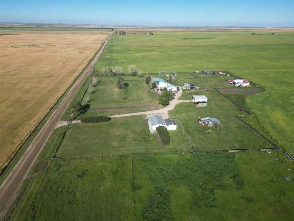 270046 Township Road 284