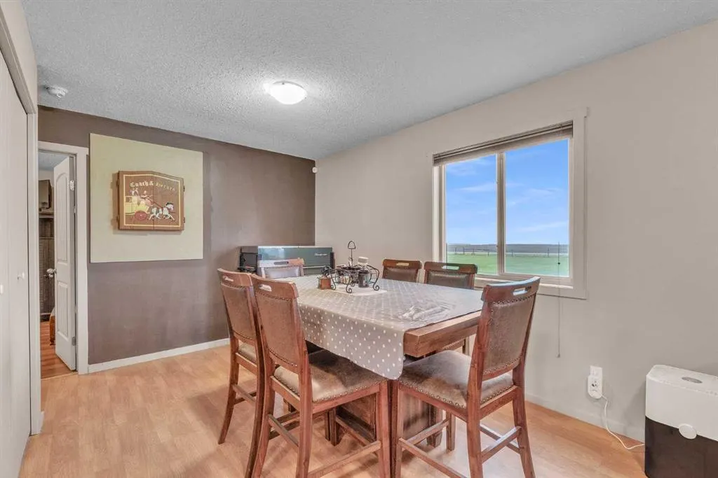 270046 Township Road 284