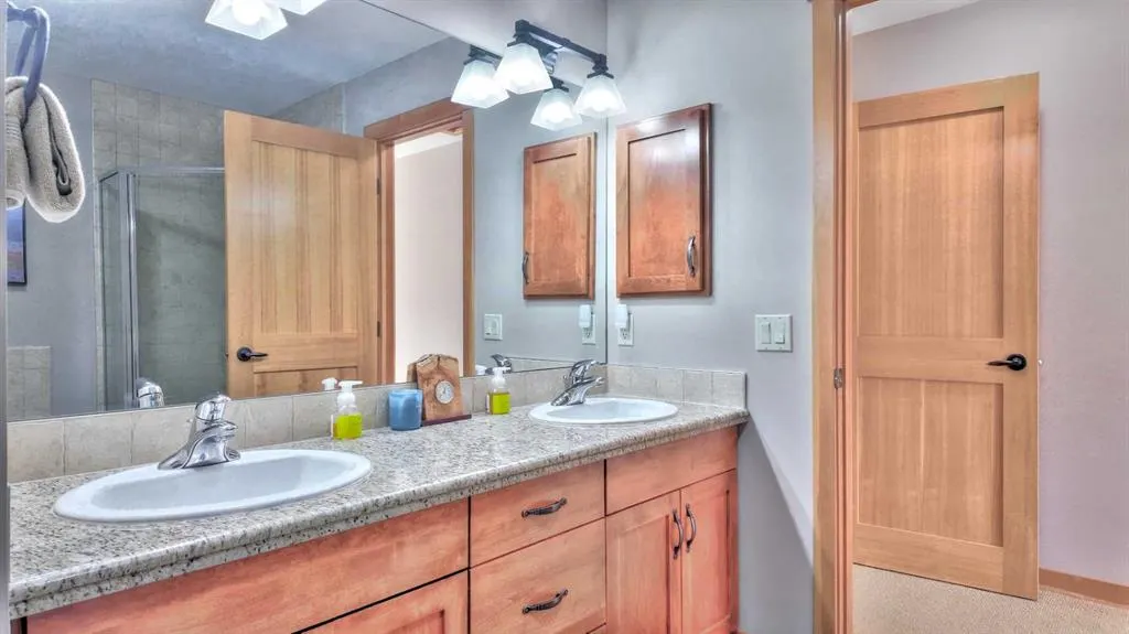 101 Armstrong Place, #1