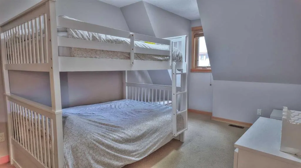 101 Armstrong Place, #1